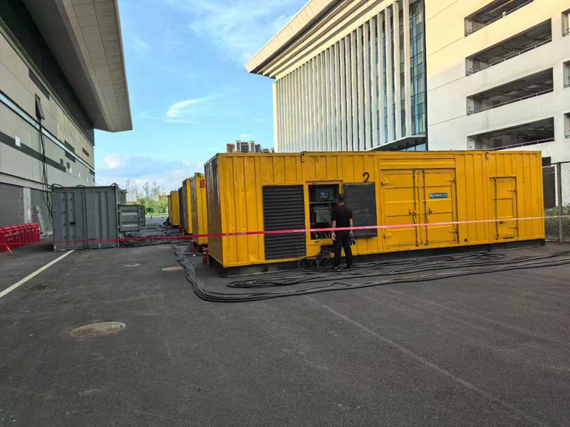 歙县柴油发电机冬季保养注意事项？